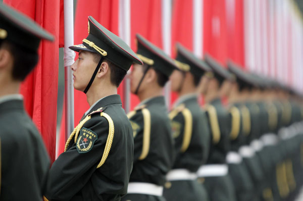 Media visit to honour guards of PLA