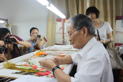 Plight of traditional Chinese embroidery
