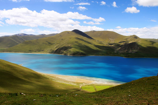 Yamdrok Tso, Tibet's holy lake