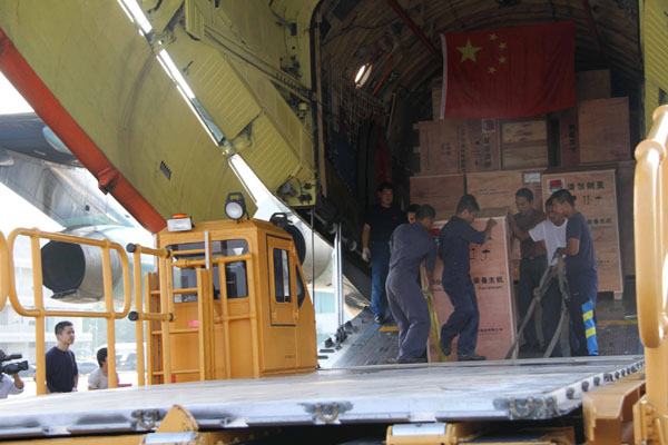 China sends 3rd batch of flood aid to Bangkok