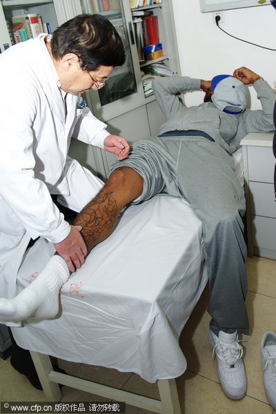 Injured JR Smith clashes with his CBA team