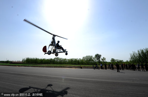 Homemade plane takes off in N China