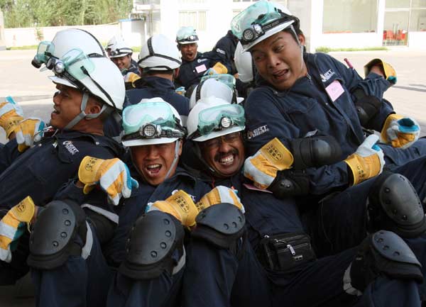 Indonesian rescuers trained