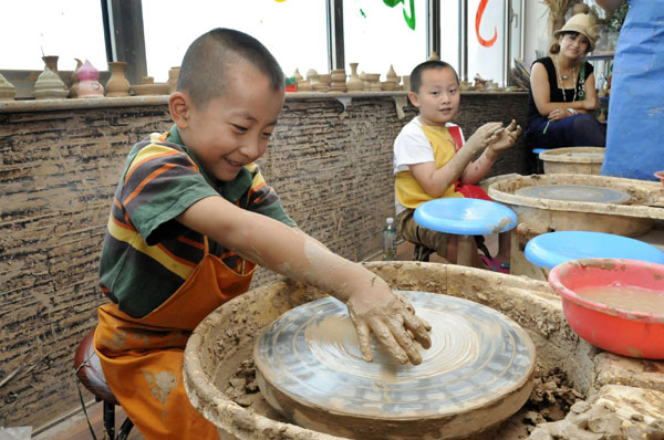 Young potters have fun at summer camp