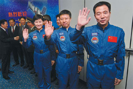 HK extends welcome to astronauts