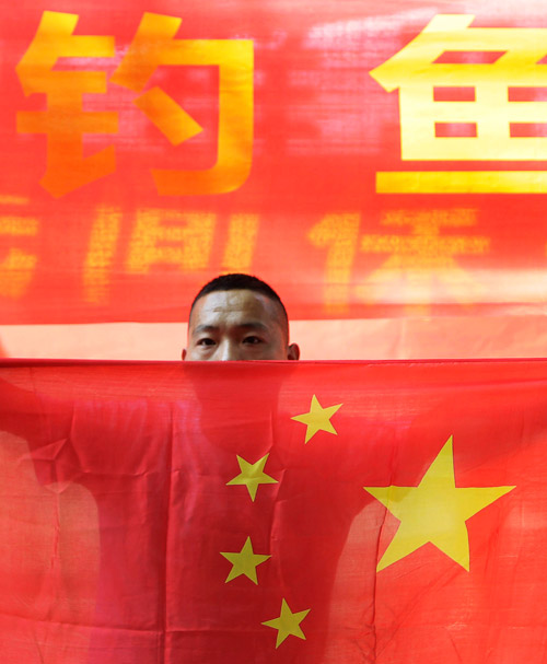 Beijing demands activists' release