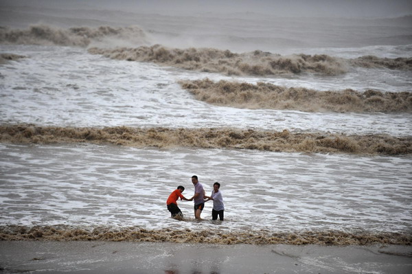 Typhoon Bolaven to land in NE China