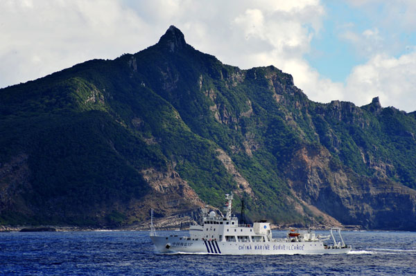 Vessels patrol Diaoyu Islands