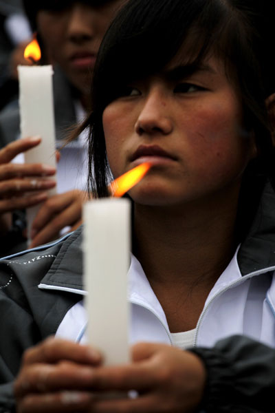 SW China county mourns quake victims