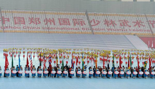 Festival of kung fu kicks off in C China