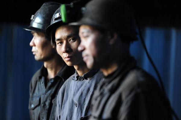 19 dead, 4 missing in SW China coal mine accident