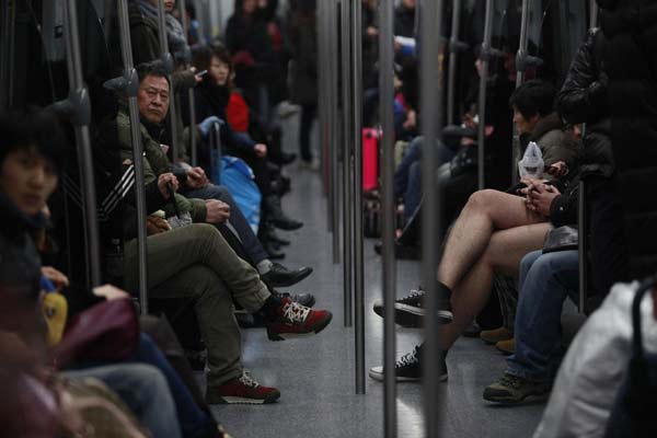 Photos: No Pants Subway Ride