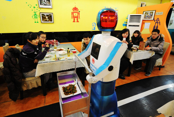 Robots enter catering industry
