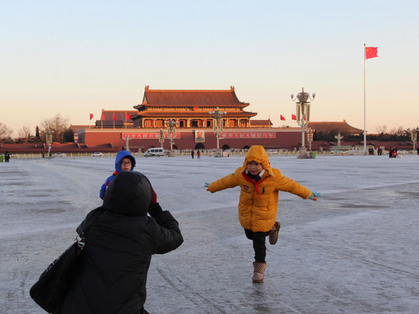Blue skies return to central, eastern China