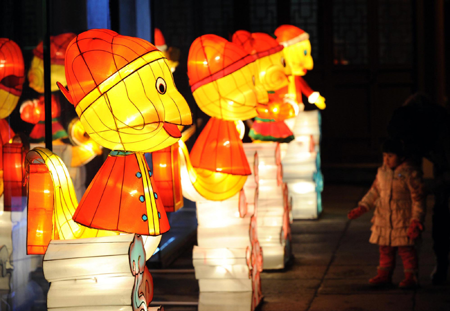 Lights up for Spring Festival