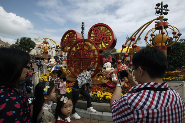 Hong Kong Disneyland reports first profit