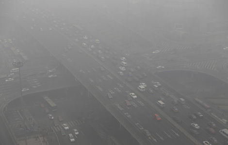 Easing traffic jams top priority in Beijing