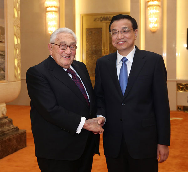 Chinese premier meets Kissinger