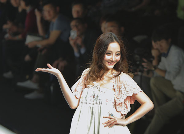 Shanghai Fashion Week focuses on domestic brands