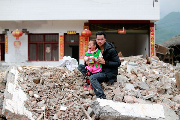 Earthquake leaves family shattered
