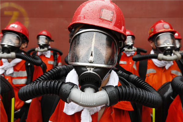 Mine rescue drill in E China