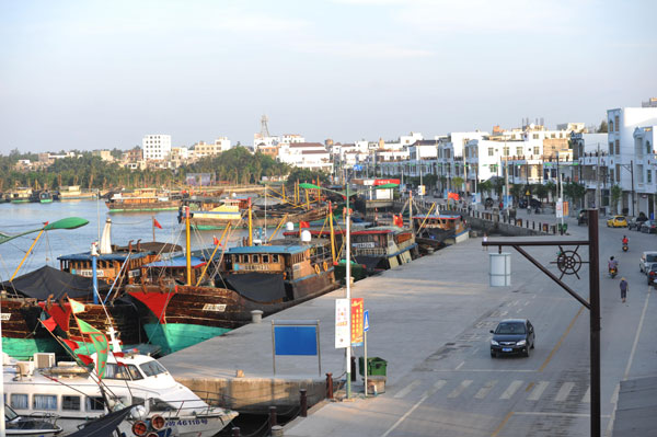 China starts annual South China Sea fishing ban