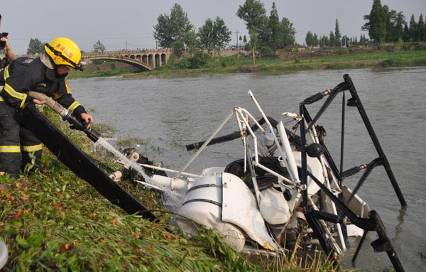 Helicopter crash kills one in SW China
