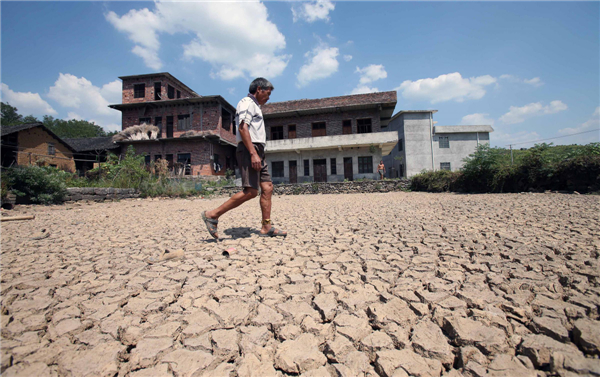 Drought lingers in Central China