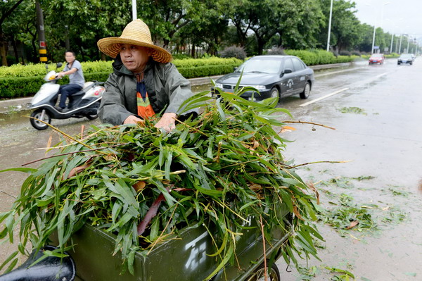 Typhoon Trami makes landfall in East China