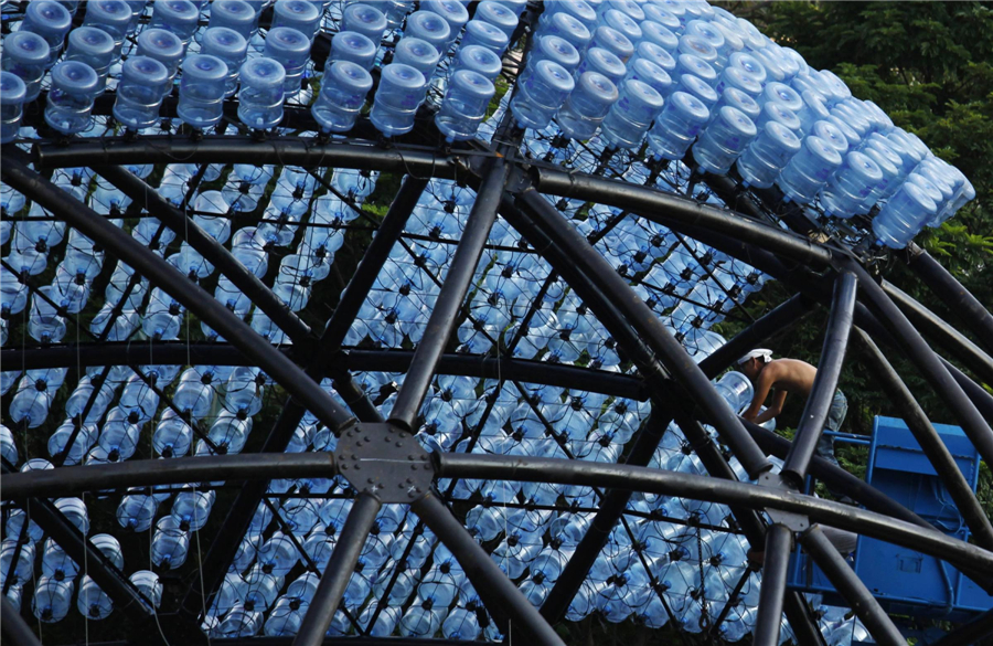 Giant lantern made of 7,000 plastic bottles