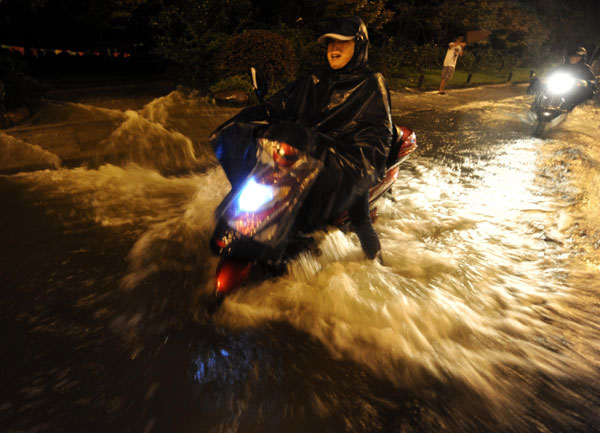 Typhoon Fitow affects 4.56 million people in E China