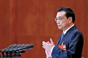 Premier Li joins discussion with deputies from Qinghai