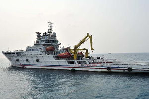 Chinese ships rush to join search