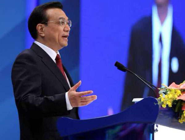 Li lays out policy on South China Sea