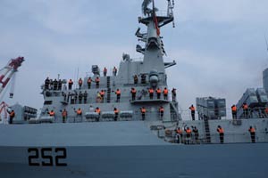 Sailors exchange visits before joint exercise