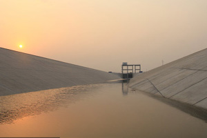 Drought postpones China's water diversion test run
