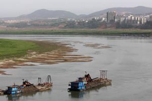 Drought postpones China's water diversion test run