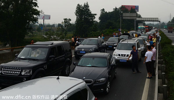Traffic woes during Dragon Boat holiday