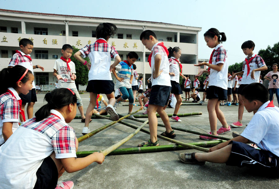 Students weave magic with bamboo