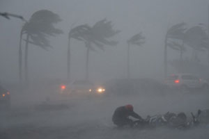 Typhoon Nakri to move into East China Sea