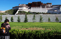 'Shangri-la complex' stymies rational perception of Tibet