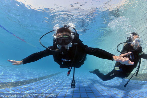 Underwater rescue drill held in Sichuan