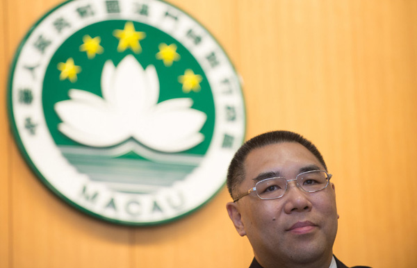 Macao's Chui unveils political platform for chief executive election