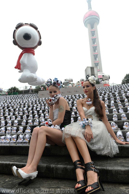 Snoopy celebrates 65th anniversary in Shanghai
