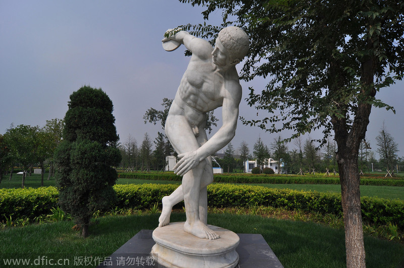 Shandong shelters replicas of famed sculptures