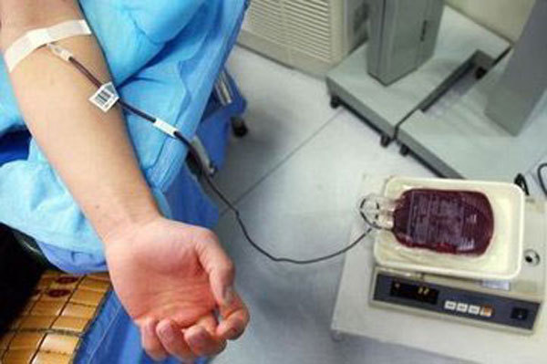 Extra points for exam over blood donation sparks debate