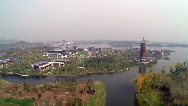 Clean Yanqi Lake for APEC
