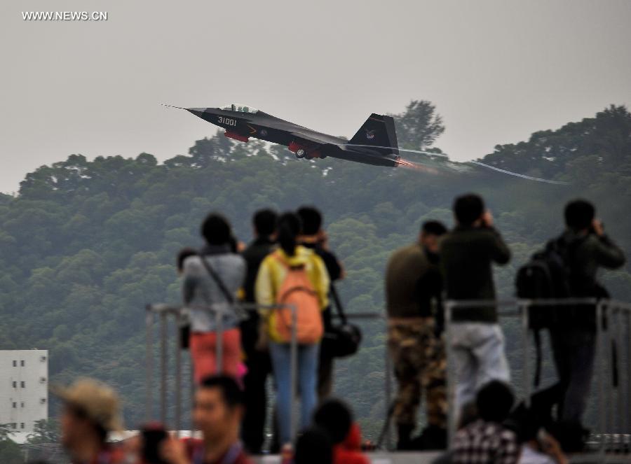 Aviation airshow takes off in S China’s Guangdong