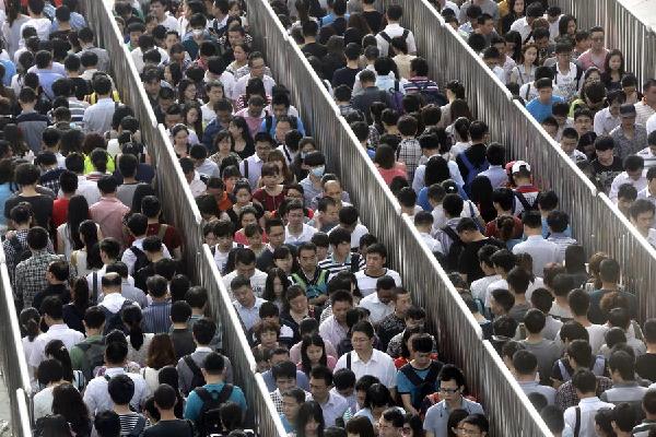 Beijingers have longest commute