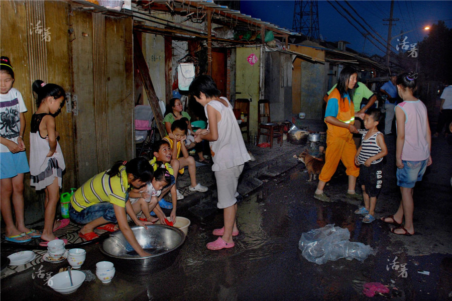 China Daily 2014 photostories: Trials of childhood